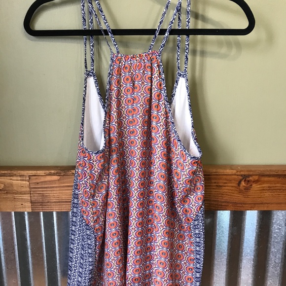 Cute Top Size Large - Picture 2 of 2